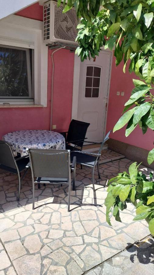 Jan 2 Apartment Pula Exterior photo